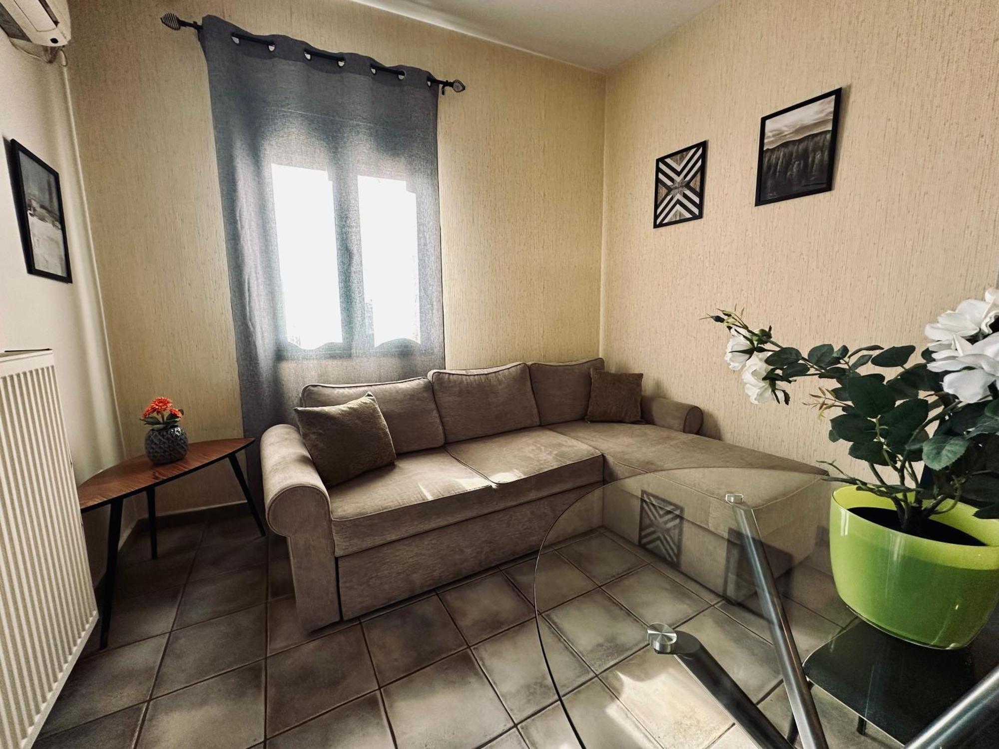 Cozy Apartments Mc Queen Афіни Екстер'єр фото