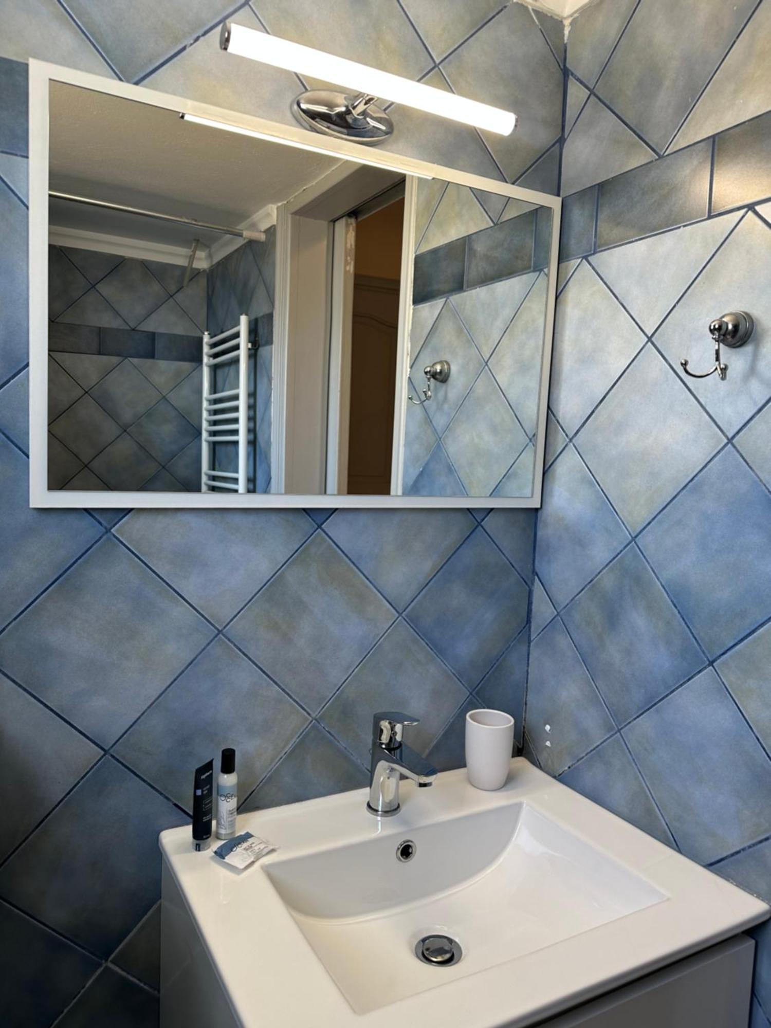 Cozy Apartments Mc Queen Афіни Екстер'єр фото